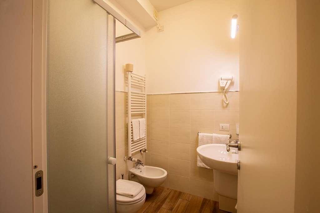 Hotel La Bergamina - Arcore Room photo